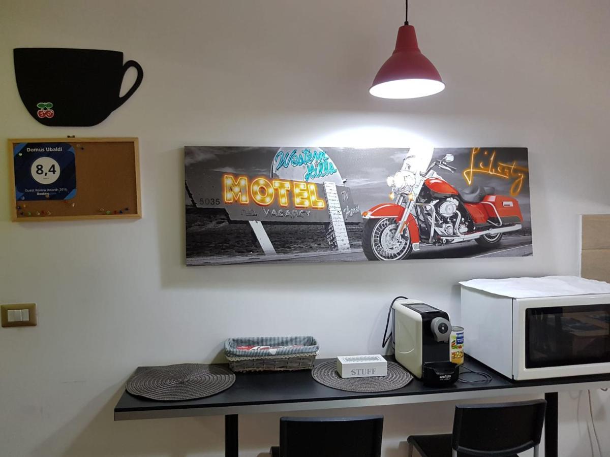 B&B Domus Ubaldi Ρώμη Εξωτερικό φωτογραφία