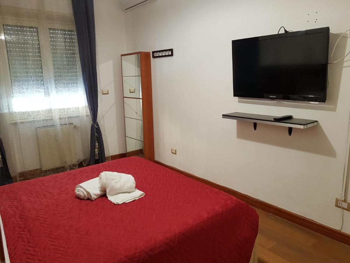 B&B Domus Ubaldi Ρώμη Εξωτερικό φωτογραφία
