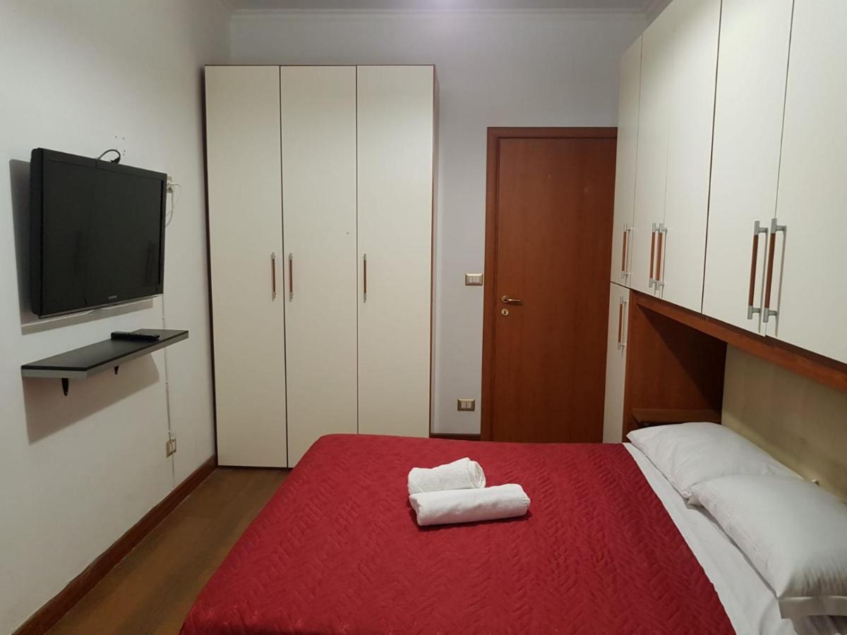 B&B Domus Ubaldi Ρώμη Εξωτερικό φωτογραφία