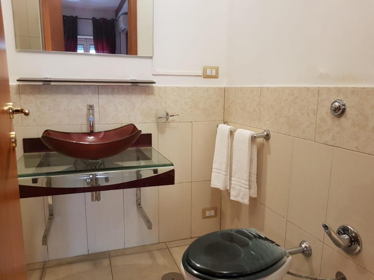B&B Domus Ubaldi Ρώμη Εξωτερικό φωτογραφία